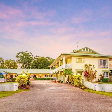 Yungaburra Park Motel Dış mekan fotoğraf
