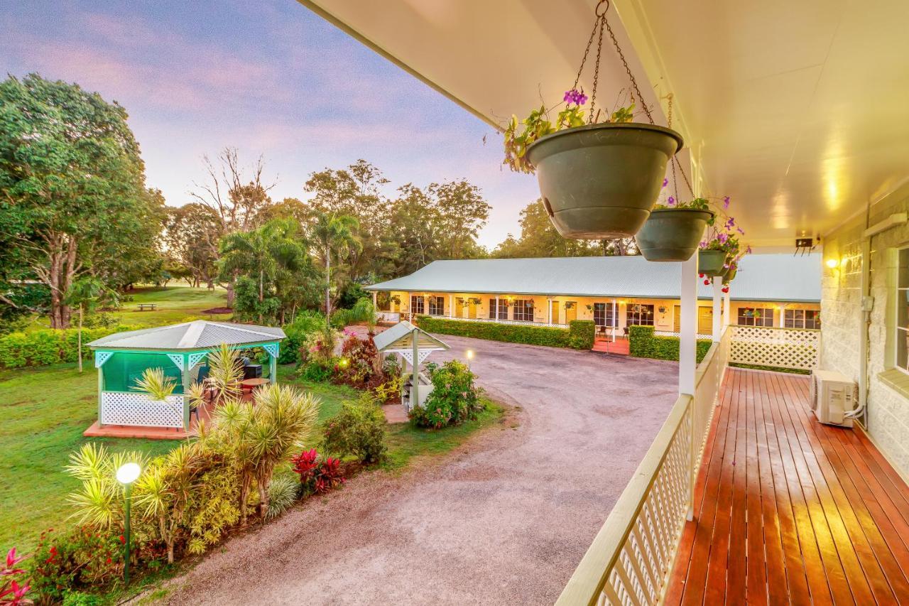 Yungaburra Park Motel Dış mekan fotoğraf