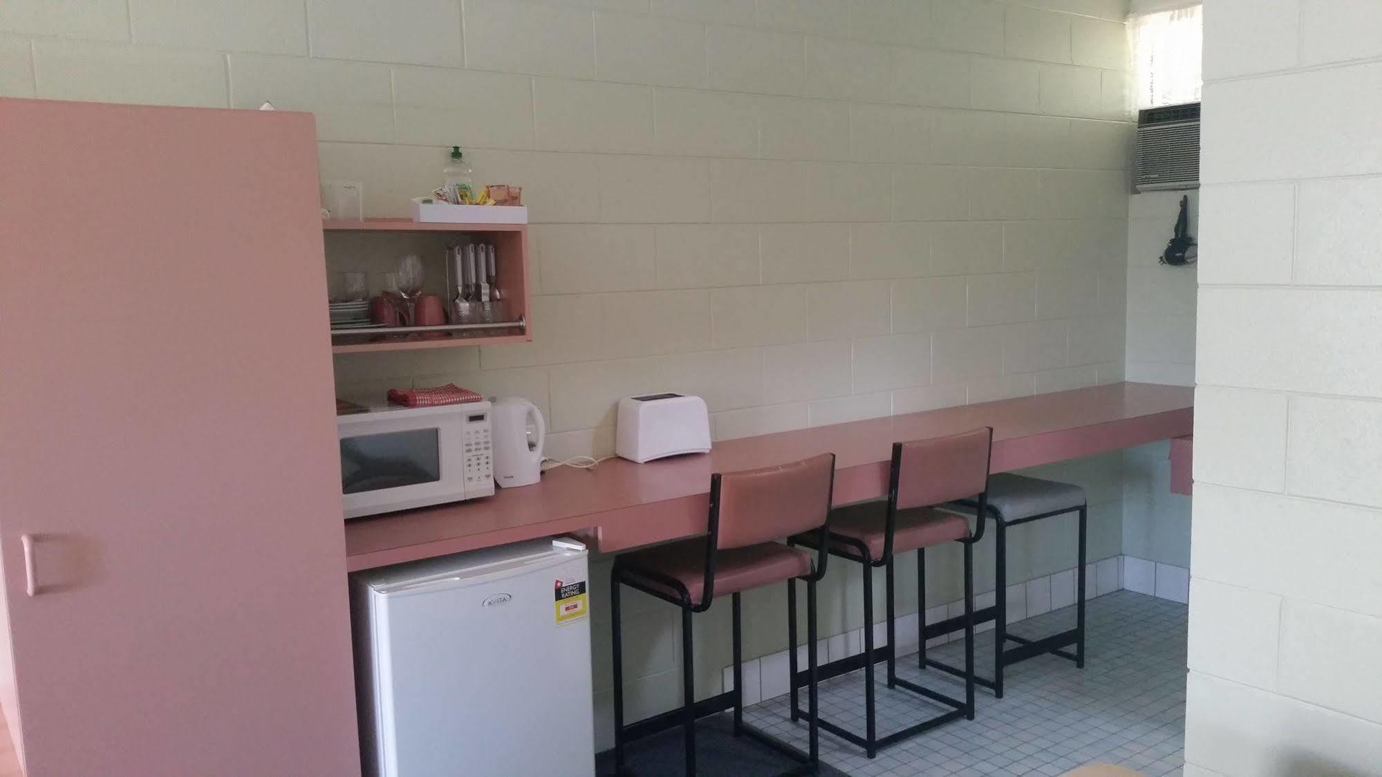 Yungaburra Park Motel Dış mekan fotoğraf